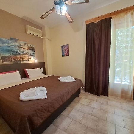 Gorgona Hotel Patitiri  Ngoại thất bức ảnh
